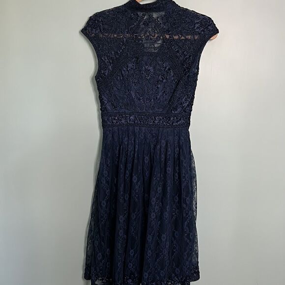 Sue Wong Blue Lace Dress - Picture 8 of 9